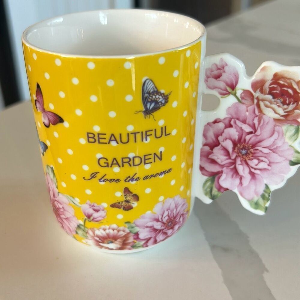 Beautiful Garden I love the aroma Unique handle cute mug tea Coffee mug small